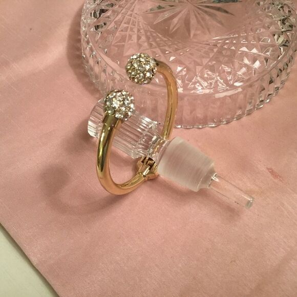 NWOT INC (Macy’s brand) Goldtone and Crystal Ball Bracelet - Picture 4 of 8